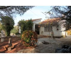 Se vende chalet con piscina en Las Villas de Nuevo Baztán
