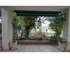 Se vende chalet con piscina en Las Villas de Nuevo Baztán