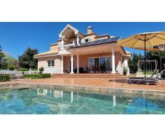 Espectacular chalet en Eurovillas