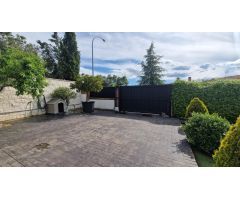 Chalet en venta en Eurovillas