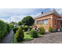 Chalet en venta en Eurovillas