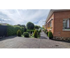 Chalet en venta en Eurovillas