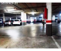 Parking  en Bulevar moderno y de referencia en la ciudad