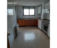 ¡Gran Oportunidad! Piso VPO Amplio, con Trastero y a Minutos del Mar,  No lo Dejes Escapar