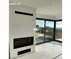 Impresionante casa de nueva construcción con vistas al mar en Lloret de Mar - Costa Brava