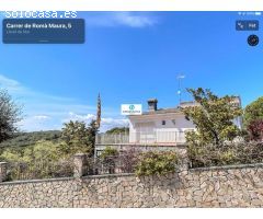 Exclusivo Chalet con 4000 m2 de Jardín y piscina privada en Lloret de Mar (Costa Brava)
