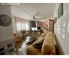 Exclusivo Chalet con 4000 m2 de Jardín y piscina privada en Lloret de Mar (Costa Brava)