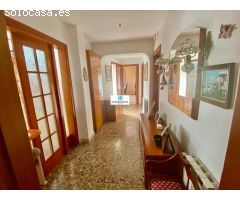 Exclusivo Chalet con 4000 m2 de Jardín y piscina privada en Lloret de Mar (Costa Brava)