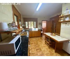 Exclusivo Chalet con 4000 m2 de Jardín y piscina privada en Lloret de Mar (Costa Brava)