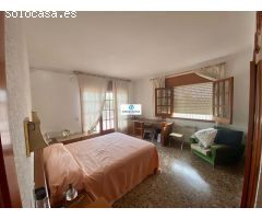 Exclusivo Chalet con 4000 m2 de Jardín y piscina privada en Lloret de Mar (Costa Brava)