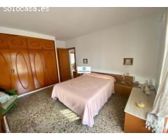 Exclusivo Chalet con 4000 m2 de Jardín y piscina privada en Lloret de Mar (Costa Brava)