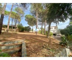 Exclusivo Chalet con 4000 m2 de Jardín y piscina privada en Lloret de Mar (Costa Brava)