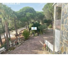 Exclusivo Chalet con 4000 m2 de Jardín y piscina privada en Lloret de Mar (Costa Brava)