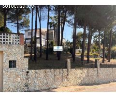 Exclusivo Chalet con 4000 m2 de Jardín y piscina privada en Lloret de Mar (Costa Brava)