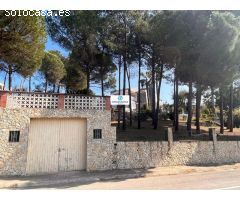 Exclusivo Chalet con 4000 m2 de Jardín y piscina privada en Lloret de Mar (Costa Brava)