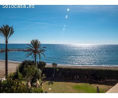 APARTAMENTO EN PRIMERA LINEA DE PLAYA- PUERTO BANÚS-NUEVA ANDALUCIA-MARBELLA