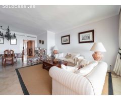 APARTAMENTO EN PRIMERA LINEA DE PLAYA- PUERTO BANÚS-NUEVA ANDALUCIA-MARBELLA