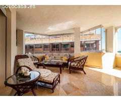 APARTAMENTO EN PRIMERA LINEA DE PLAYA- PUERTO BANÚS-NUEVA ANDALUCIA-MARBELLA