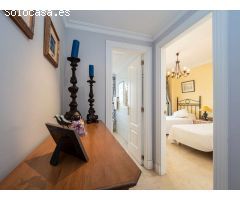 APARTAMENTO EN PRIMERA LINEA DE PLAYA- PUERTO BANÚS-NUEVA ANDALUCIA-MARBELLA