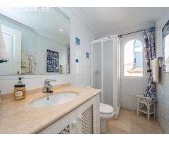 APARTAMENTO EN PRIMERA LINEA DE PLAYA- PUERTO BANÚS-NUEVA ANDALUCIA-MARBELLA