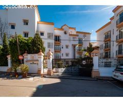 APARTAMENTO EN PRIMERA LINEA DE PLAYA- PUERTO BANÚS-NUEVA ANDALUCIA-MARBELLA