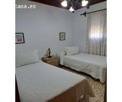 Amplia  finca en venta en Coín, Málaga