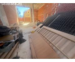 LOCAL COMERCIAL EN CAMPELLO