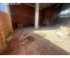 LOCAL COMERCIAL EN CAMPELLO