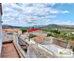 Casa de Pueblo en Venta en La Salzadella, Castellón