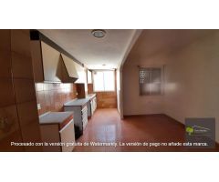 Piso en Venta en Canals, Valencia