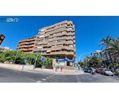 Piso en venta para reformar en una de las mejores zonas de Alicante