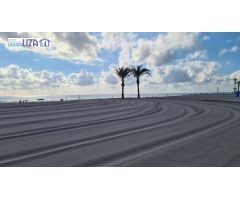 Apartamento en primera línea de la playa de San Juan con vistas despejadas y comodidades exclusivas