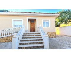 Chalet urbano en Villamontes con parcela de 800m2 y vistas despejadas