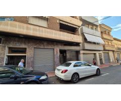 LOCAL COMERCIAL MUY CENTRICO