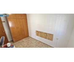 Oportunidad Única: Chalet de Origen en Venta con Amplias Instalaciones