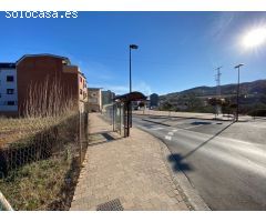 SOLAR EN EL PUENTE BOEZA