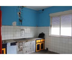 Piso en toreno para reformar con terreno