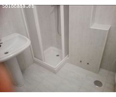 Amplio piso en el Barrio de los Judios