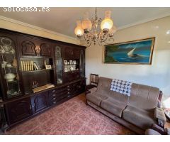 VENTA: Casa con jardín en Cueto.
