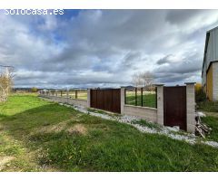 Finca rústica en Fuentes Nuevas con terreno no urbano de 2800m²