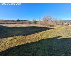 Terreno Rural en Barcena del Bierzo - Amplias Posibilidades de Desarrollo