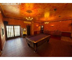 CASA CON NEGOCIO EN VENTA