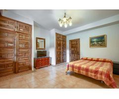 Villa en venta con explotación hípica. San Lorenzo de El Escorial.