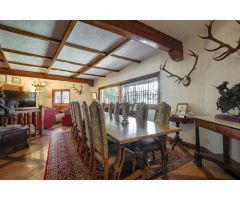Villa en venta con explotación hípica. San Lorenzo de El Escorial.