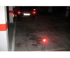 Parking   en Flores  del Sil