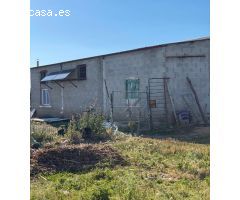 VENTA DE NAVE INDUSTRIAL CON PARCELA EN LAS CHANAS