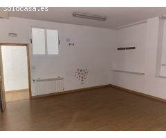Local en C/ Ángel Barja, Ponferrada
