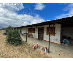 FINCA DE RECREO CON PISCINA EN CARRACEDELO