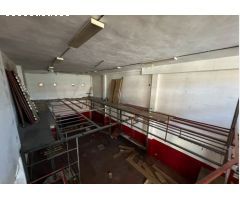 LOCAL COMERCIAL EN  CUATROVIENTOS