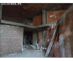 LOCAL COMERCIAL EN  CUATROVIENTOS